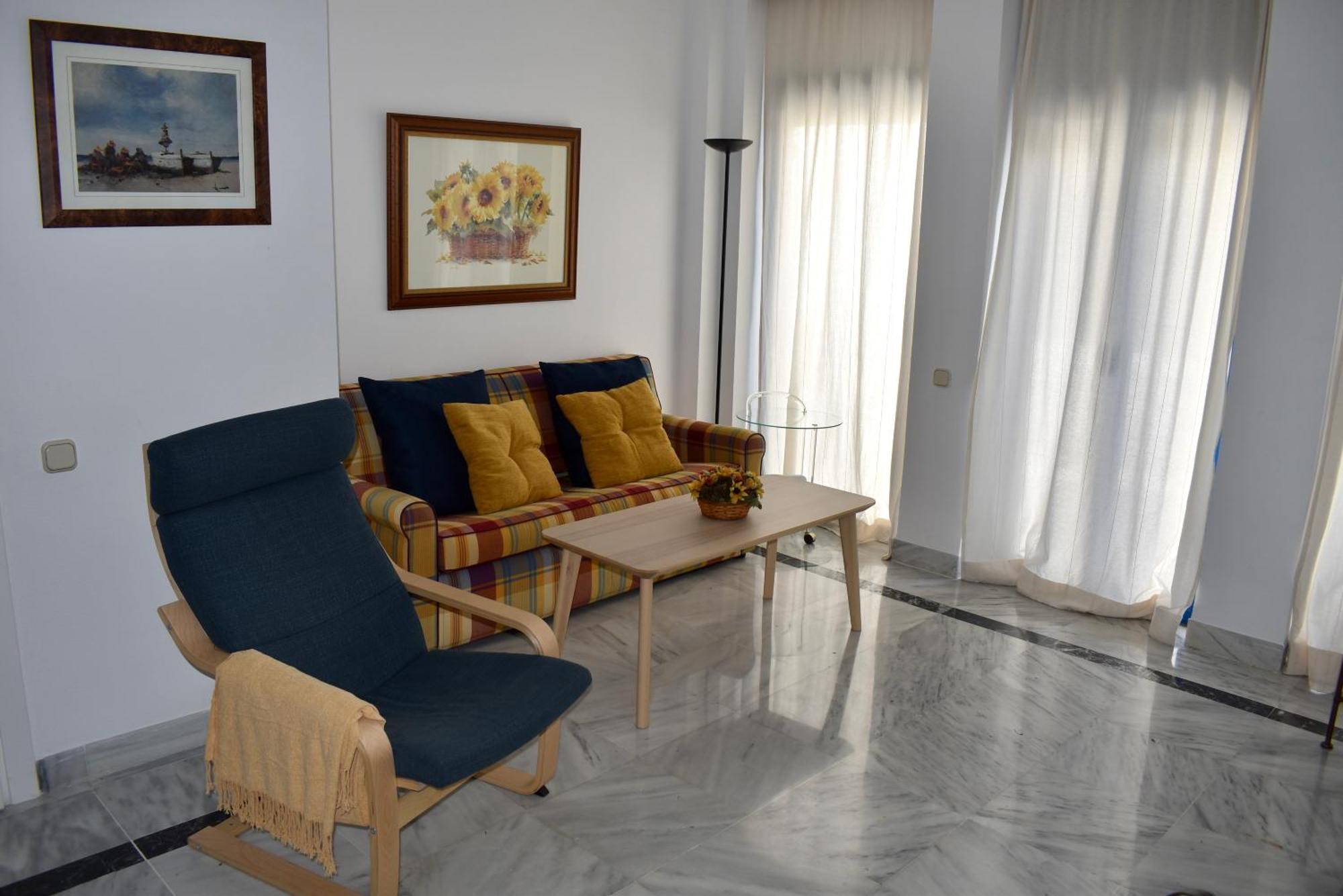 Ferienwohnung Komodo Marbella House - Bright Beachfront Duplex With Parking, Pool & Gym Exterior foto